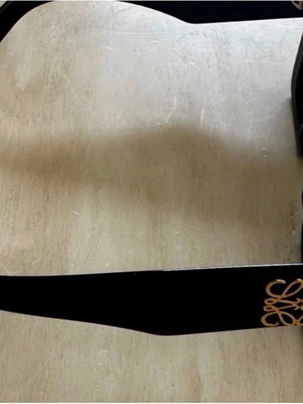 Loewe Black Angular Cat-Eye Sunglasses with Gold Logo - Picture 4 of 6